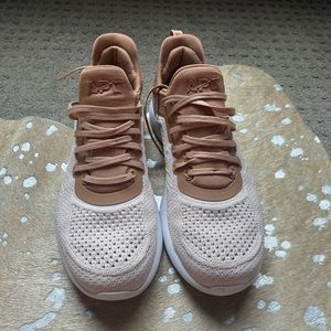 Excellent condition APL sneakers!